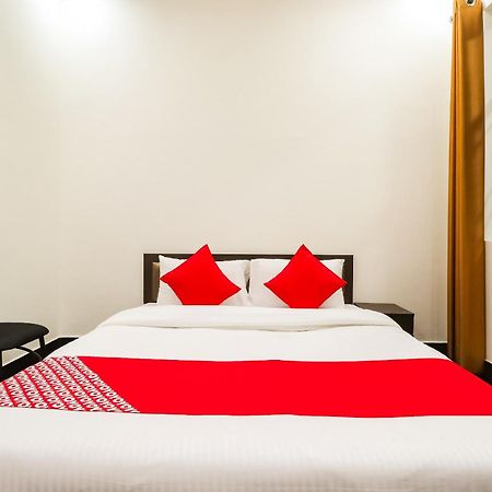 Oyo 62083 ホテル パシフィカ ラクナウ エクステリア 写真